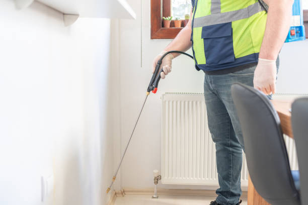 Best Commercial Pest Control Services  in Minerva, OH